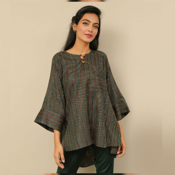 Sabz Short Kurti