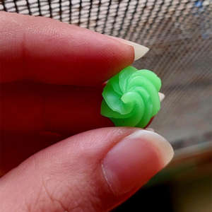 Neon Green – Wax Stamp Beads