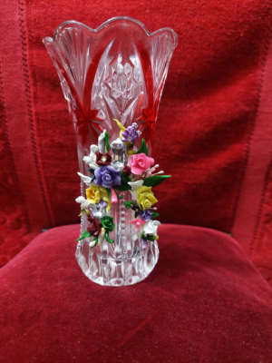 Home decor Vase- glass vase with custom made flowers