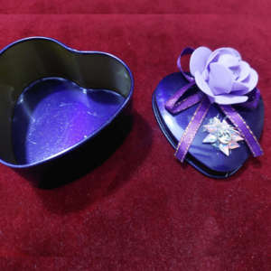 Small Metal Box- Flower And Ribbon - Blue Color
